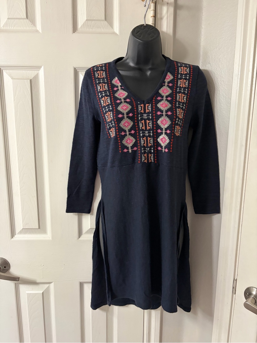 Anthropologie Akemi + Kin Savin Embroidered Tunic Dress black XS